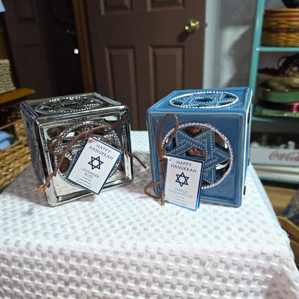 SET OF 2 HANUKKAH CERAMIC CUBE STAR OF DAVID